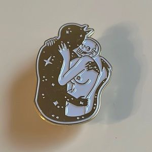 Gold and White Devil Skull Hugging Pin
